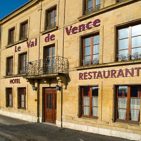 Logis Hotel Le Val De Vence Launois-sur-Vence Екстериор снимка